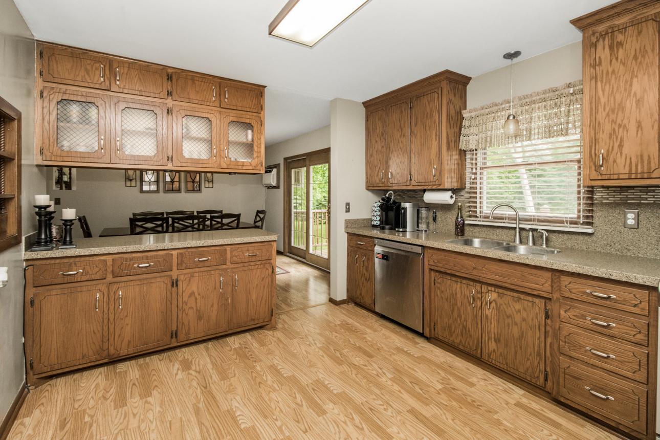 13566 Lexington Road Montgomery, MN 56069 - Photo 7 of 44 Gallery Image 7
