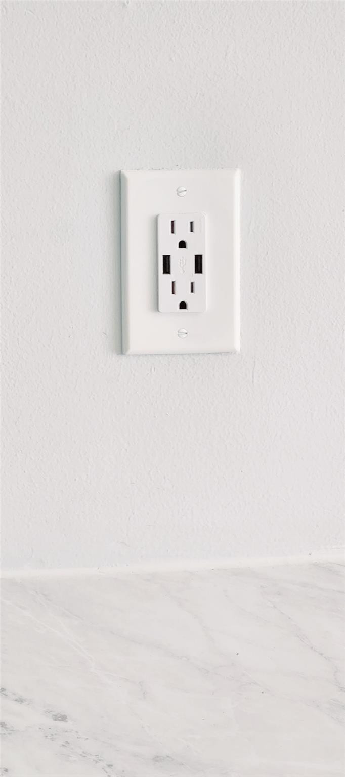 7200 Northwest 2nd Avenue, Unit 61 Boca Raton, FL 33487 - Photo 18 of 52 upgraded electrical outlet