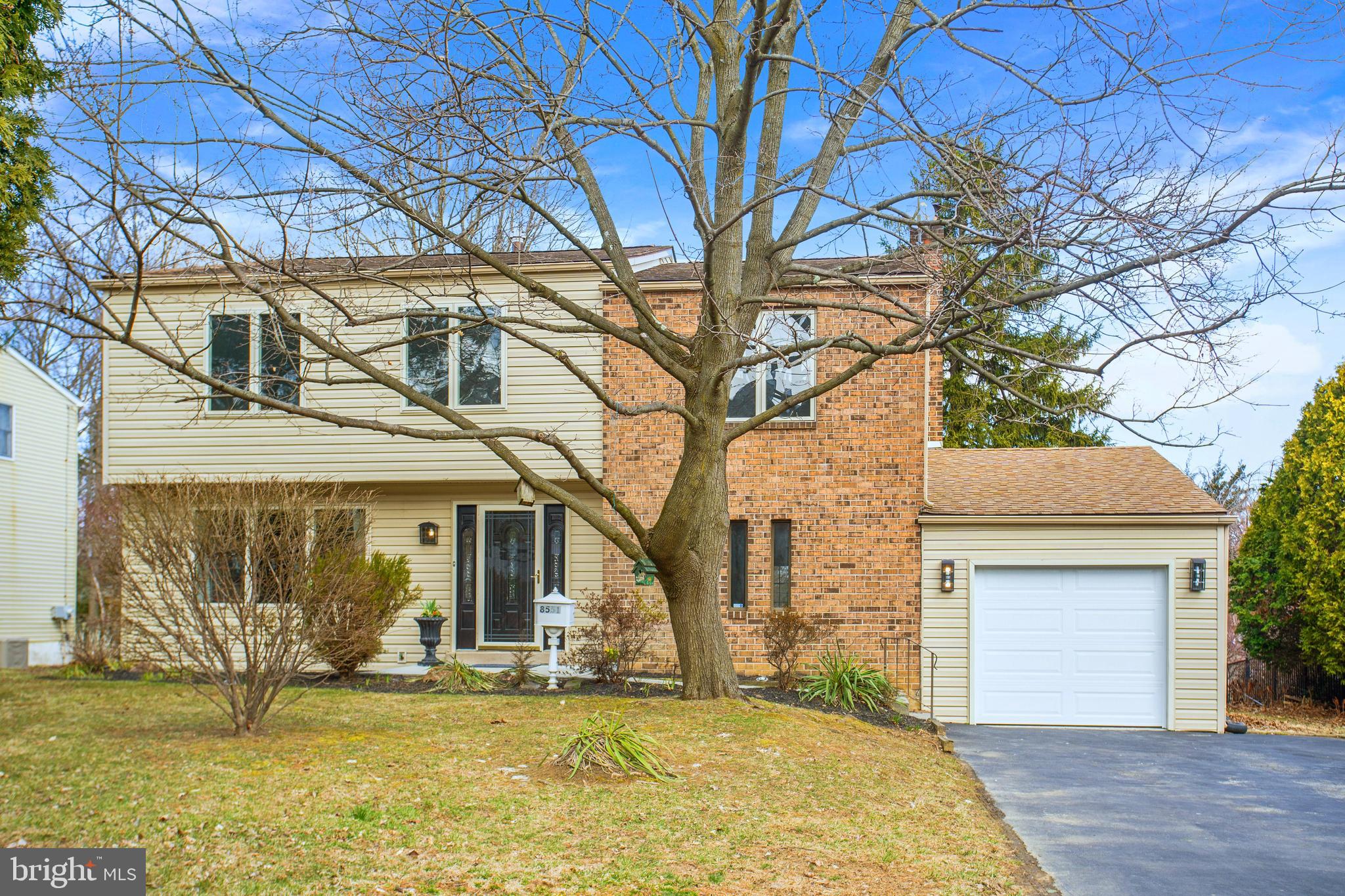8551 Old Line Road Philadelphia, PA 19128 - Photo 1 of 12