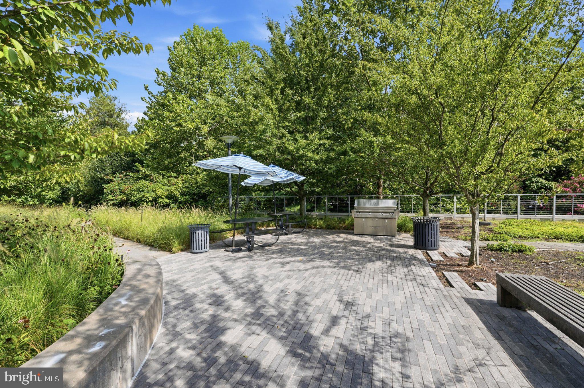 5101 River Road, Unit 1703 Bethesda, MD 20816 - Photo 53 of 57 Outside barbecue yard