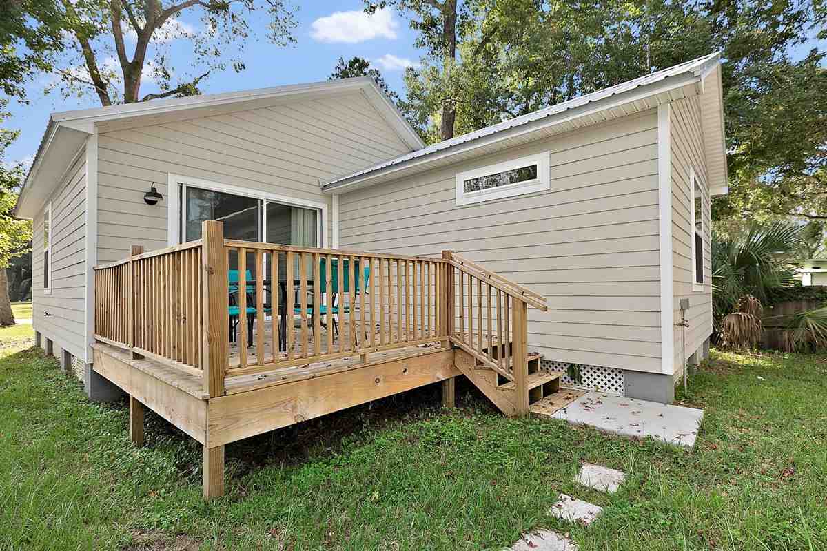 1451 Spring Street St. Augustine, FL 32084 - Photo 3 of 15 Gallery Image 3