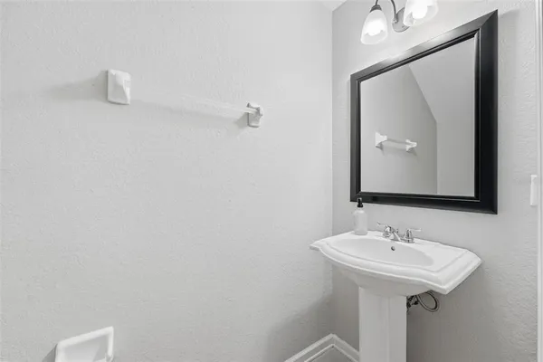 $2,395 | 2838 Villafuerte Point, Unit 107, Orlando, FL 32835