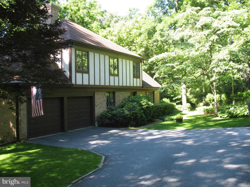2499 Chestnut Ridge Drive Lancaster, PA 17601 - Photo 1 of 3 Gallery Image 1
