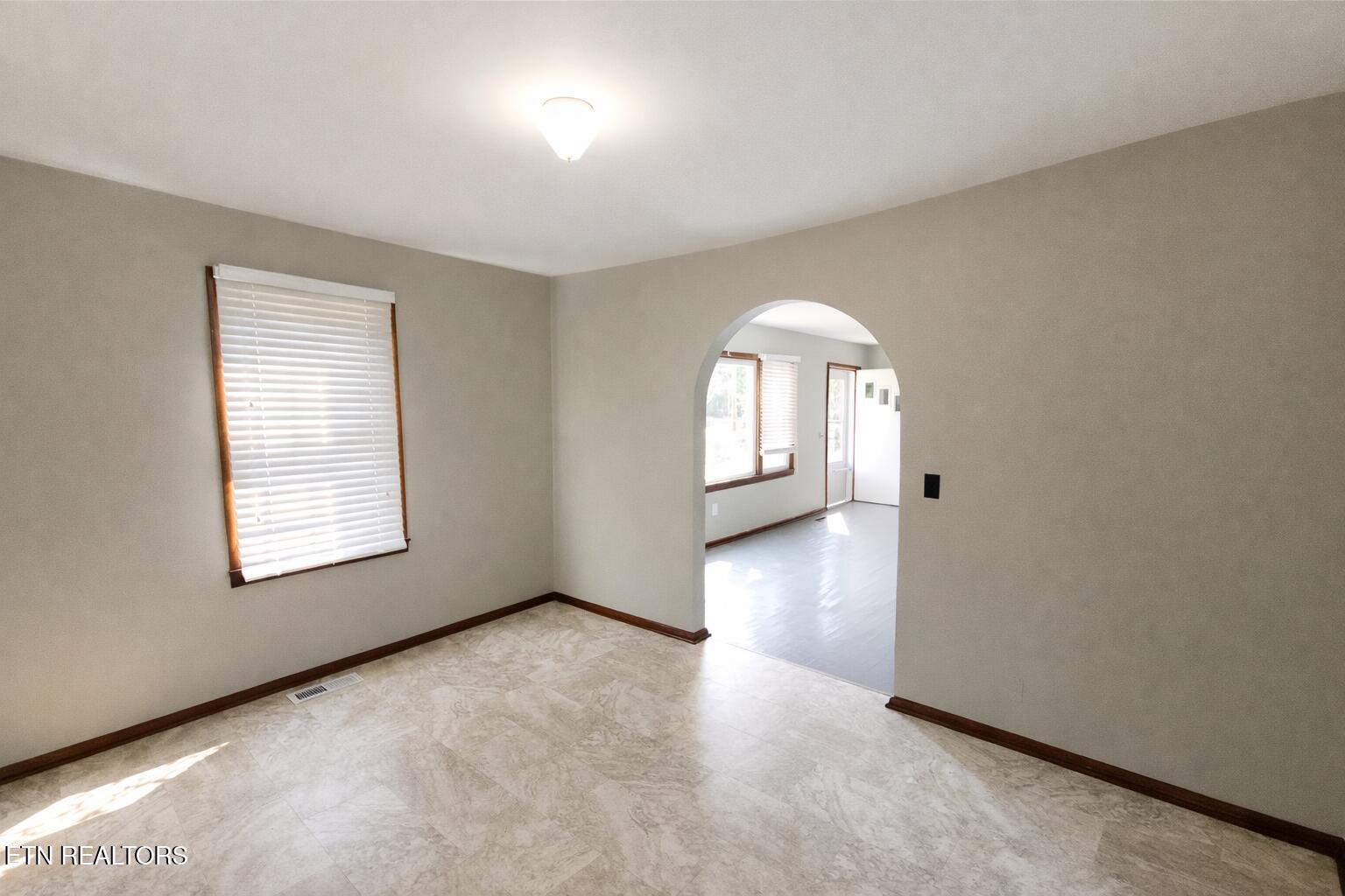 4127-4129 Crippen Road Knoxville, TN 37918 - Photo 15 of 41 1000039825