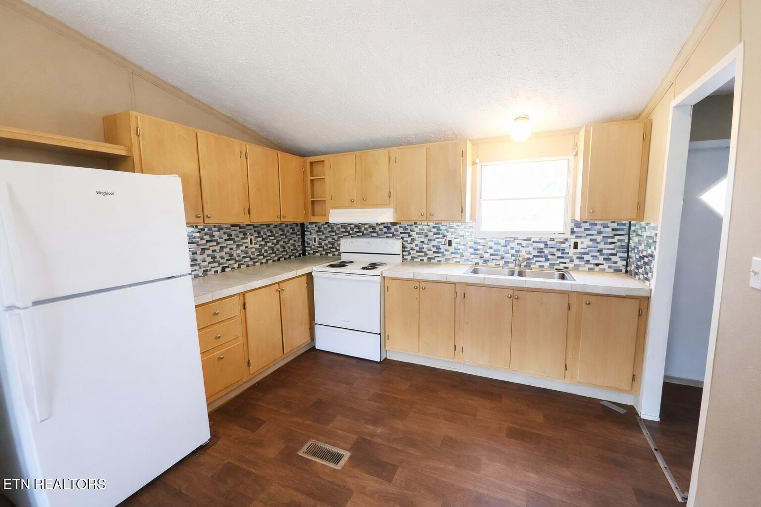 4127-4129 Crippen Road Knoxville, TN 37918 - Photo 29 of 41 1000039818