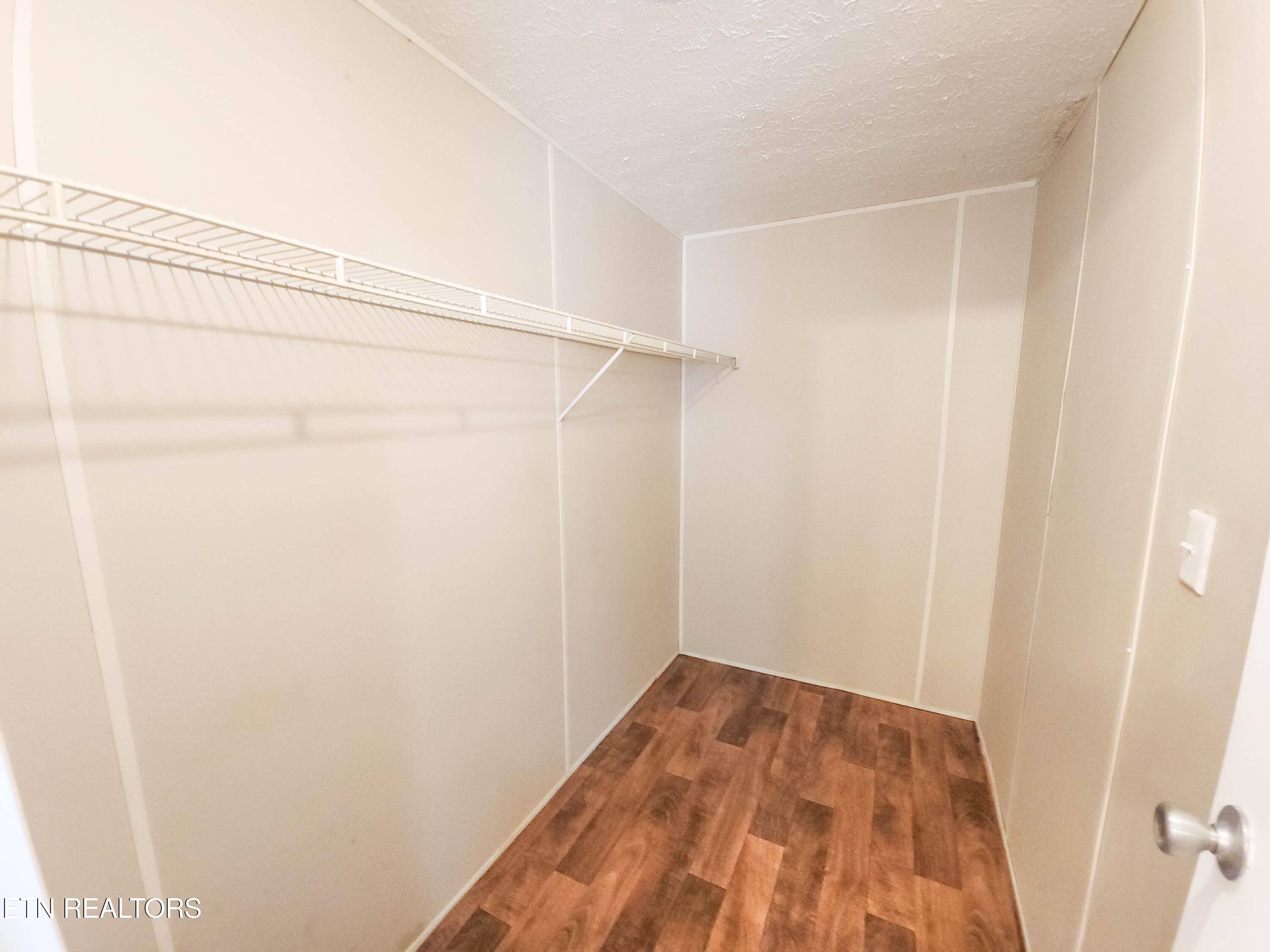 4127-4129 Crippen Road Knoxville, TN 37918 - Photo 36 of 41 crippen mobile wic