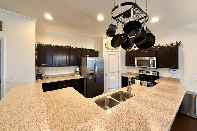 $2,150 | 416 Gianna Lane, Goose Creek, SC 29445