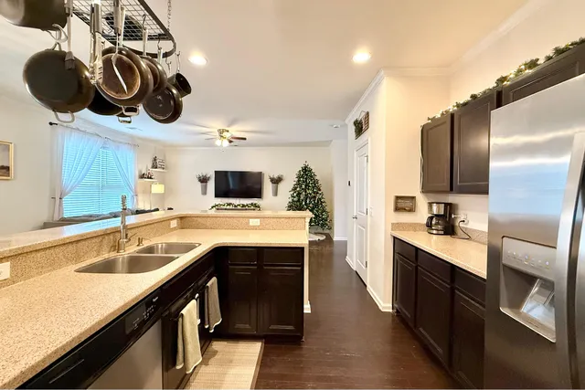 $2,150 | 416 Gianna Lane, Goose Creek, SC 29445