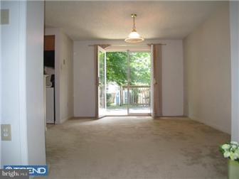 126 Risdon Street Mount Holly, NJ 08060 - Photo 7 of 11 Dining Room