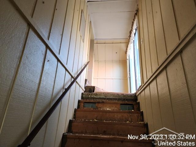 10090 Beecher Road Flushing, MI 48433 - Photo 20 of 37 50128935-37ff6864-15b2-45cf-8244-329336331b8e.JPG