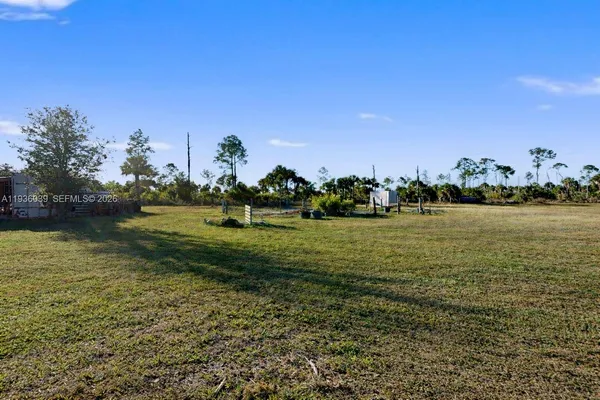 $615,000 | 2625 40th Avenue Southeast, Naples, FL 34117