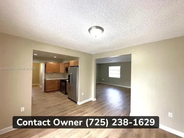 $2,200 | 3000 Southwest 97th Court, Miami, FL 33165