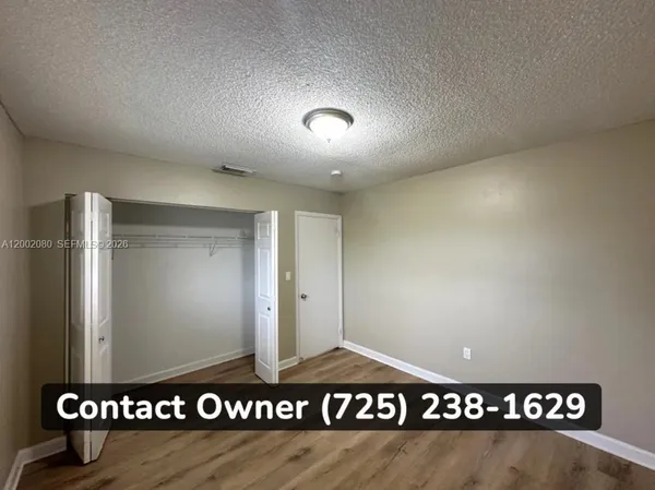 $2,200 | 3000 Southwest 97th Court, Miami, FL 33165