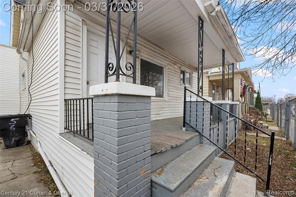 5647 Merritt Street Detroit, MI 48209 - Photo 3 of 28