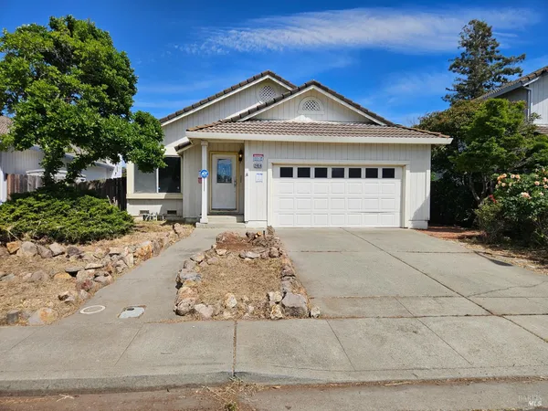 $439,000 | 2454 East Atlantic Avenue, Fairfield, CA 94533