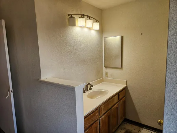 $439,000 | 2454 East Atlantic Avenue, Fairfield, CA 94533