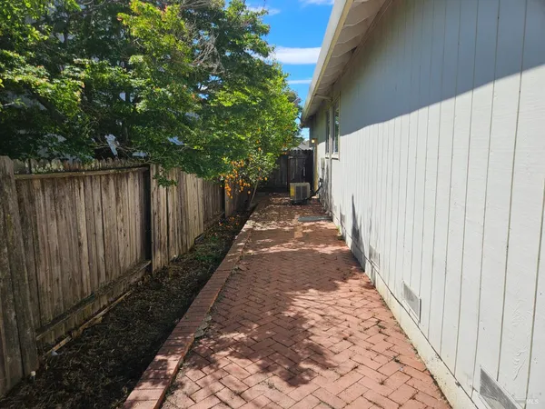 $439,000 | 2454 East Atlantic Avenue, Fairfield, CA 94533