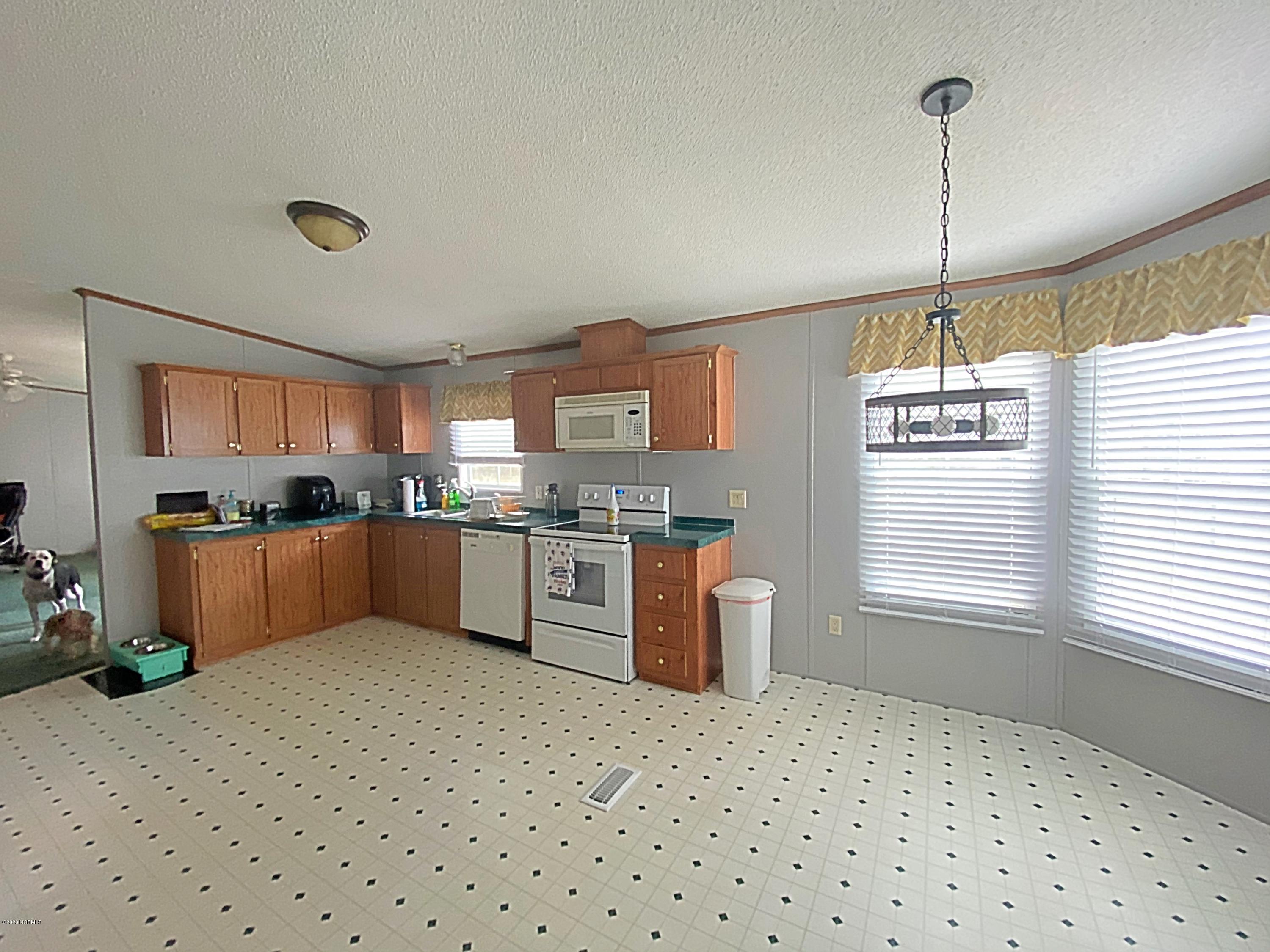 500 Cherokee Road Southport, NC 28461 - Photo 20 of 21 E717E99B-61DD-4053-A7C2-16EFEF757C5A