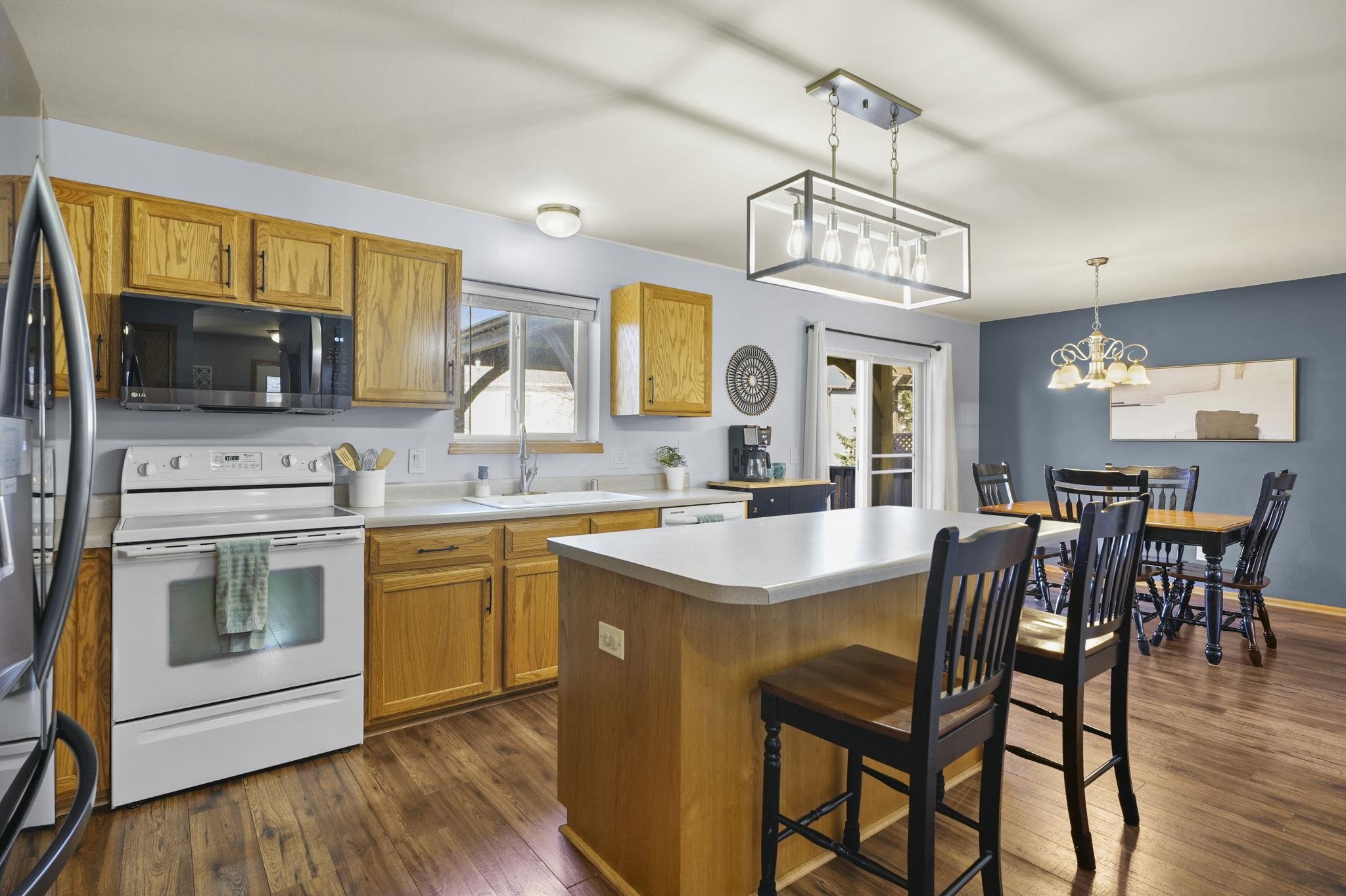 930 Tony Drive Madison, WI 53704 - Photo 13 of 39