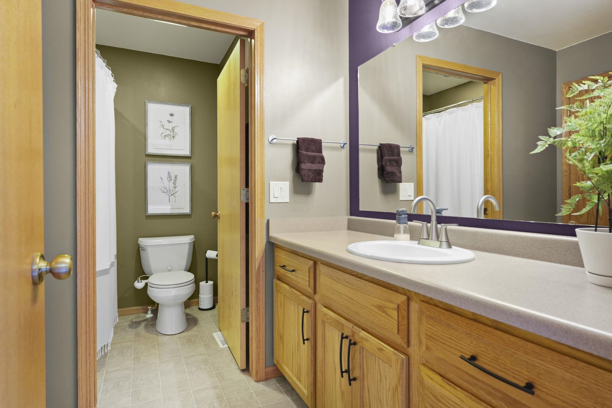 930 Tony Drive Madison, WI 53704 - Photo 23 of 39