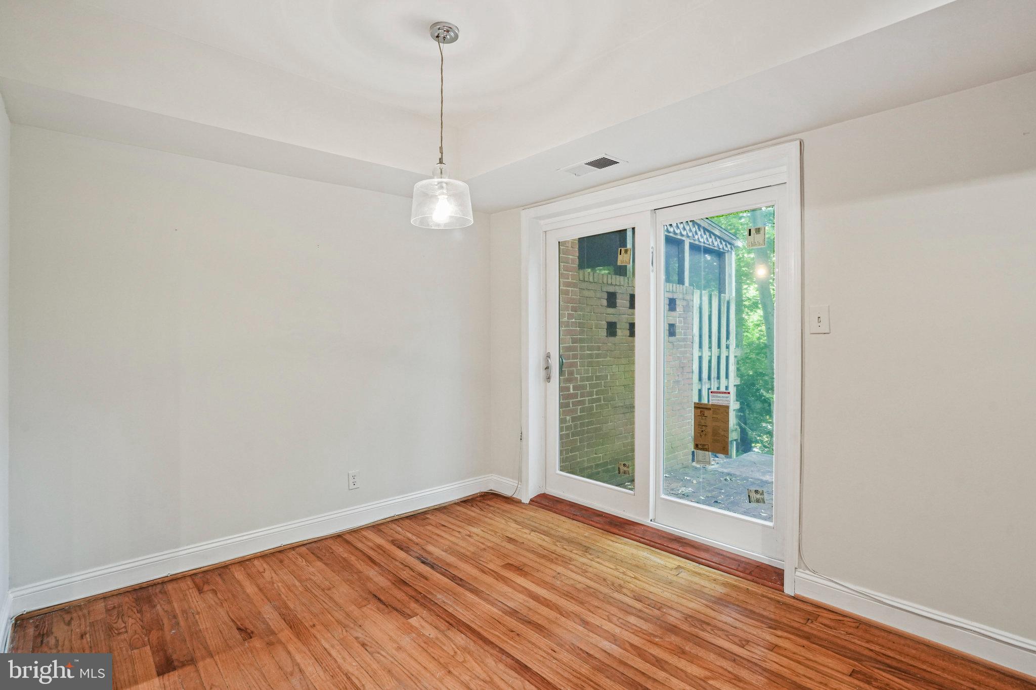8525 Geren Road, Unit 222 Silver Spring, MD 20901 - Photo 15 of 29