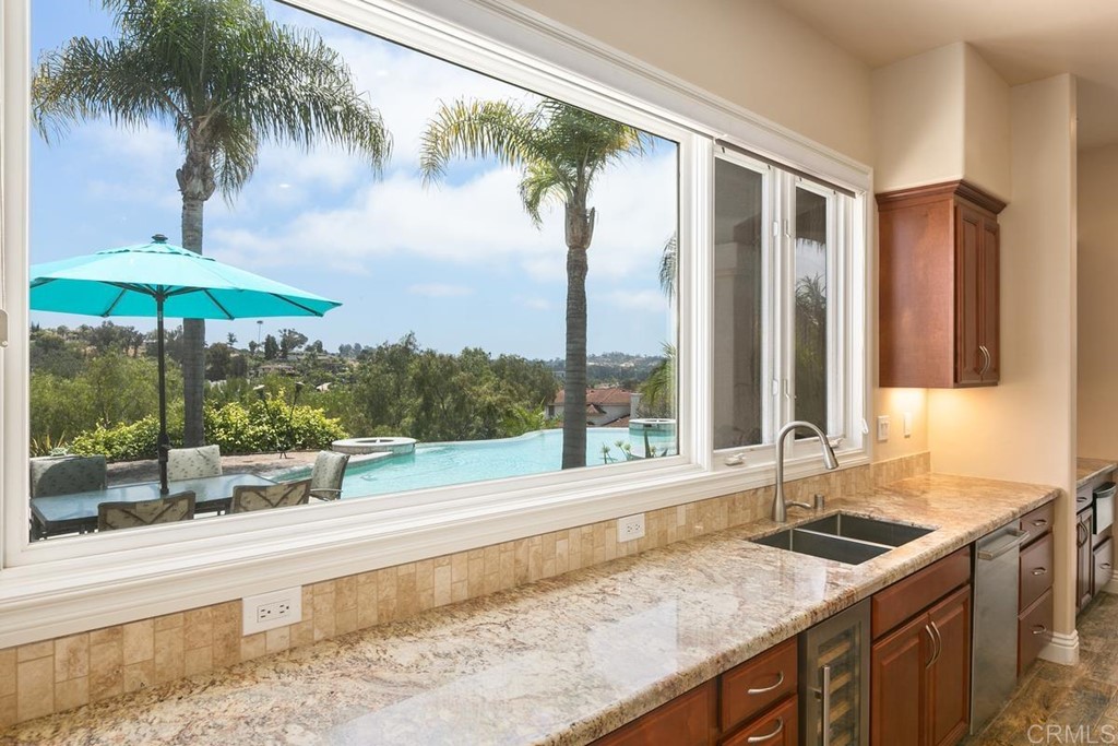 970 Dove Run Road Encinitas, CA 92024 - Photo 19 of 31