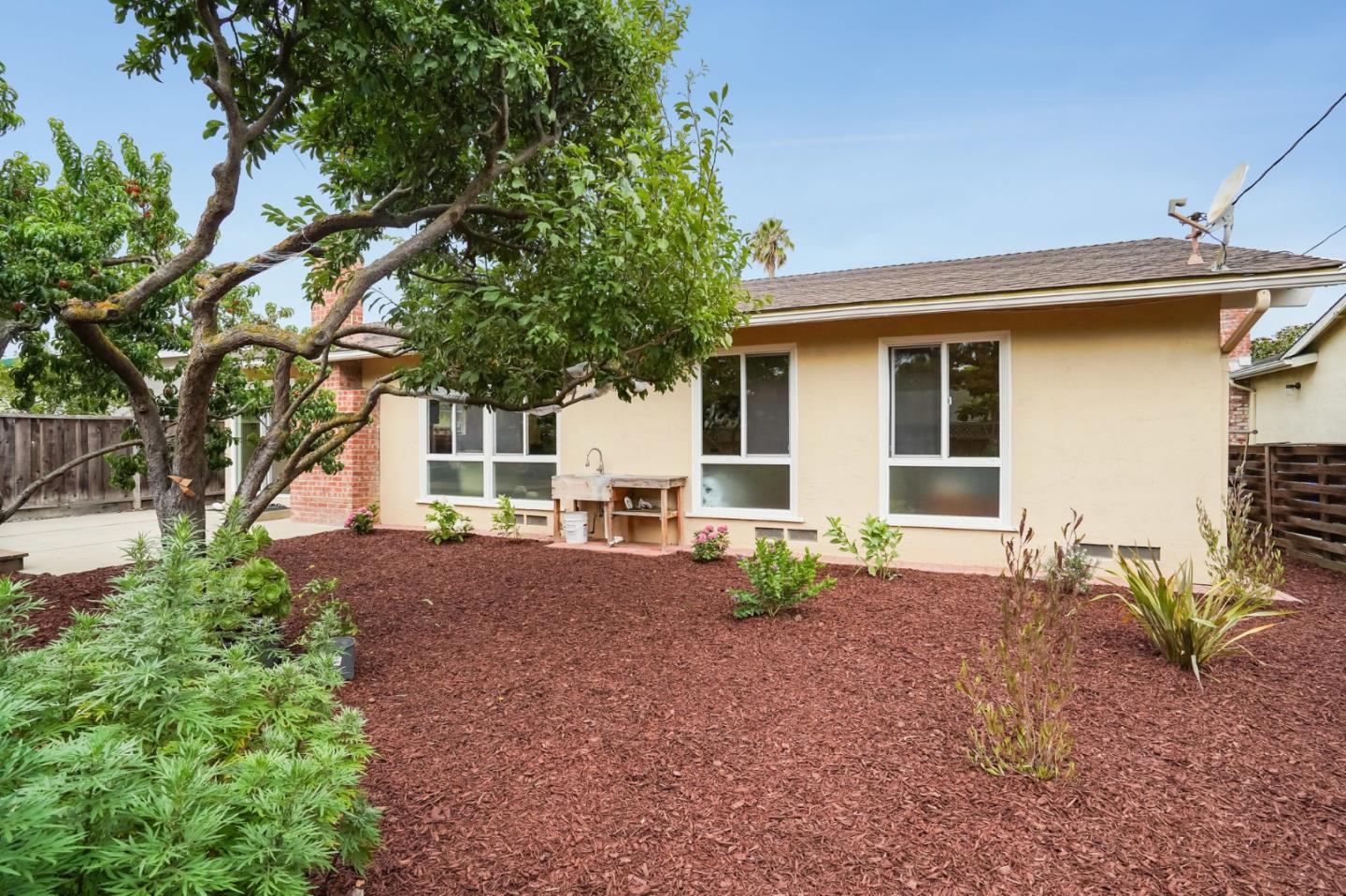 874 South Wolfe Road Sunnyvale, CA 94086 - Photo 24 of 35 Gallery Image 24