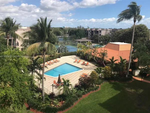 $1,900 | 13120 Southwest 92nd Avenue, Unit B112, Miami, FL 33176