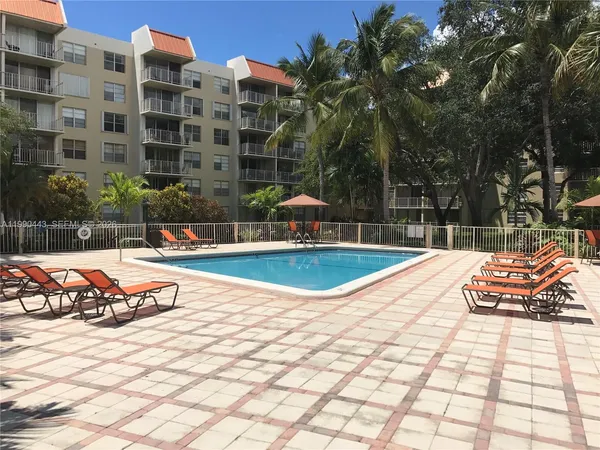 $1,900 | 13120 Southwest 92nd Avenue, Unit B112, Miami, FL 33176