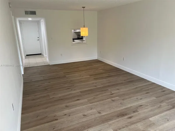 $1,900 | 13120 Southwest 92nd Avenue, Unit B112, Miami, FL 33176