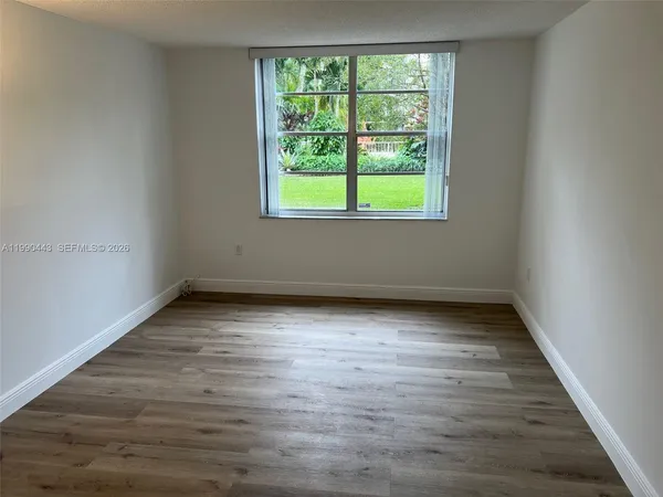 $1,900 | 13120 Southwest 92nd Avenue, Unit B112, Miami, FL 33176