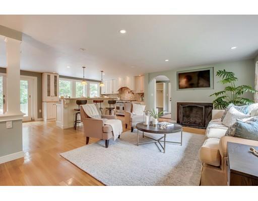 6 New Meadow Road Lynnfield, MA 01940 - Photo 5 of 30 Gallery Image 5