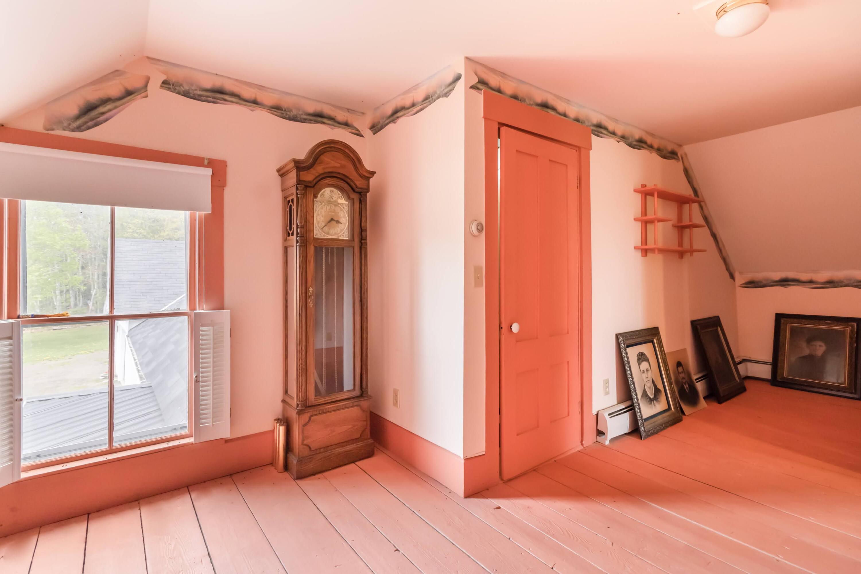 393 Mason Corner Road St. Albans, ME 04971 - Photo 32 of 86 393 Mason Corner Road Interiors-25