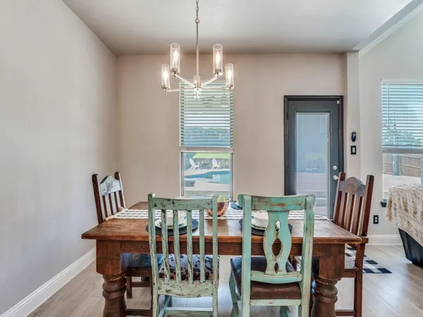 $479,500 | 1232 Rushmore Drive, Burleson, TX 76028