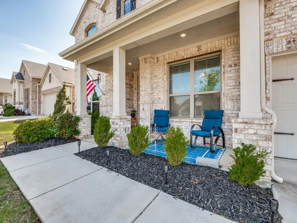 $479,500 | 1232 Rushmore Drive, Burleson, TX 76028