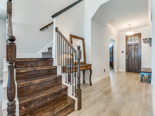 $479,500 | 1232 Rushmore Drive, Burleson, TX 76028