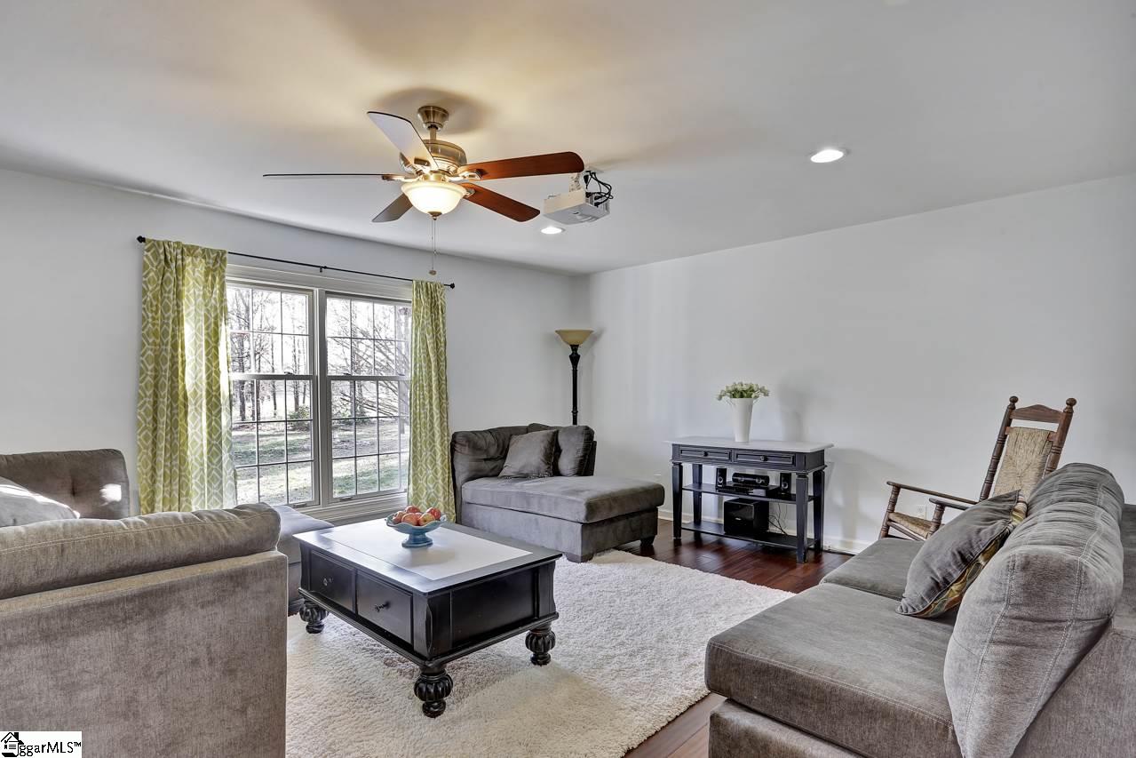 233 Stewart Road Simpsonville, SC 29681 - Photo 15 of 36