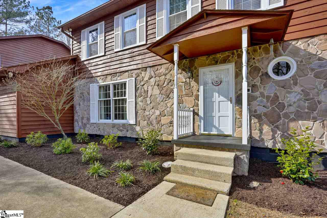 233 Stewart Road Simpsonville, SC 29681 - Photo 5 of 36