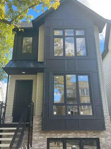 $1,349,900 | 4015 North Albany Avenue, Chicago, IL 60618