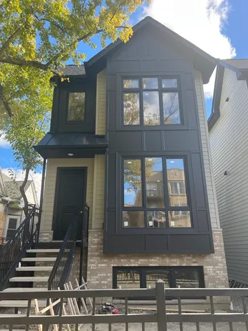 $1,349,900 | 4015 North Albany Avenue, Chicago, IL 60618