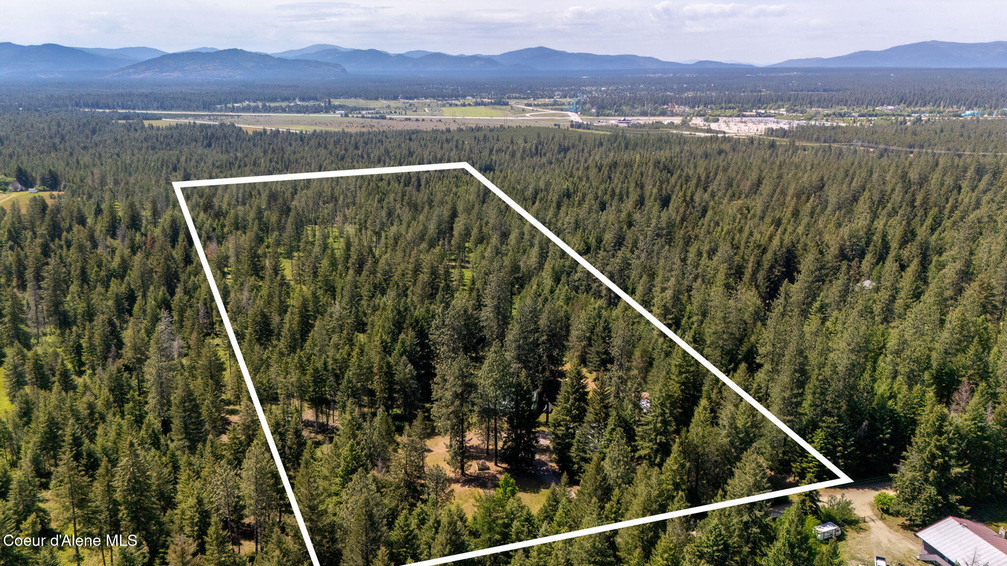 24805 North Cedar Mountain Road Athol, ID 83801 - Photo 72 of 82 Minutes from Silverwood