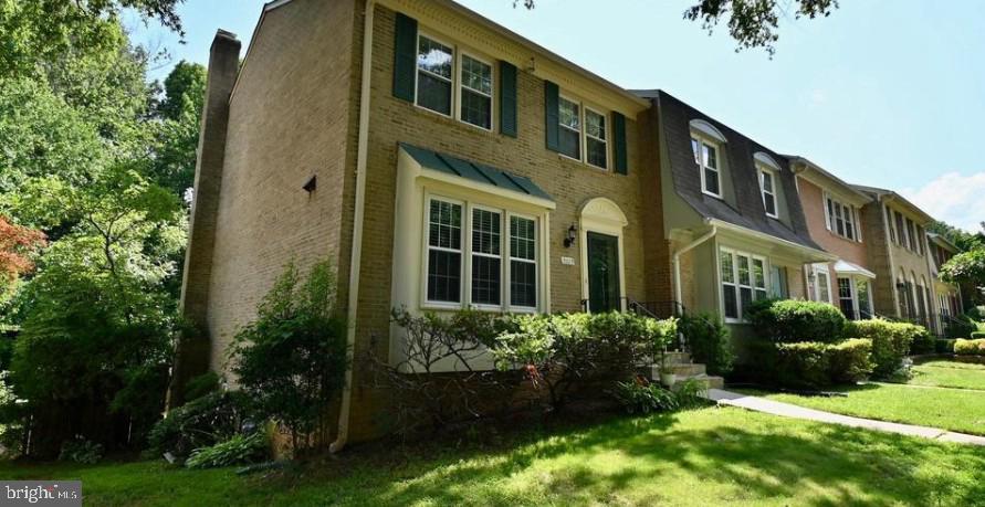 9009 O'Keith Court Springfield, VA 22152 - Photo 1 of 26