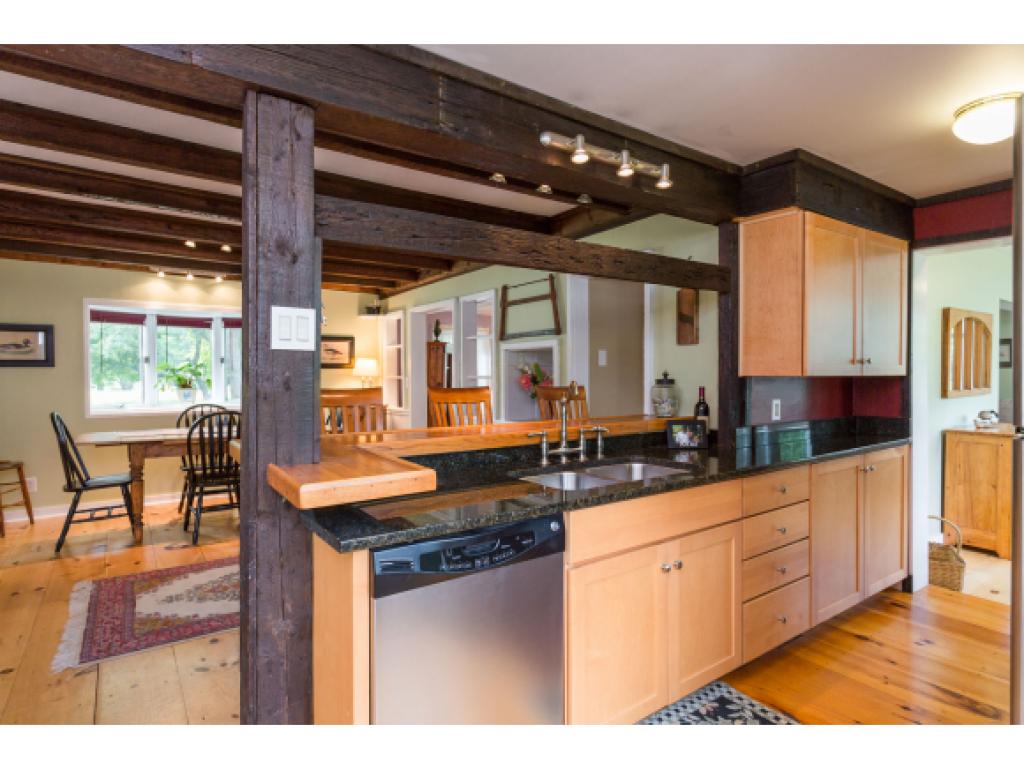 445 Ocean Road, Unit 15 Portsmouth, NH 03801 - Photo 3 of 30 Gallery Image 3