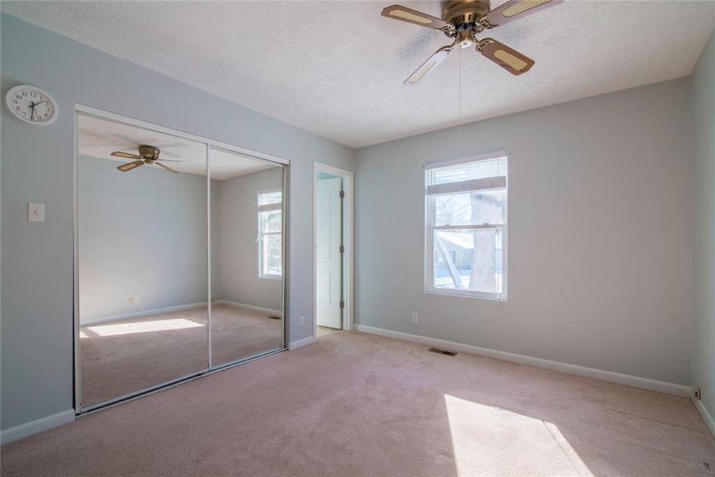 8649 Fox Ridge Lane Indianapolis, IN 46256 - Photo 11 of 26 Gallery Image 11