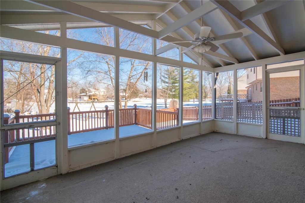 8649 Fox Ridge Lane Indianapolis, IN 46256 - Photo 18 of 26 Gallery Image 18