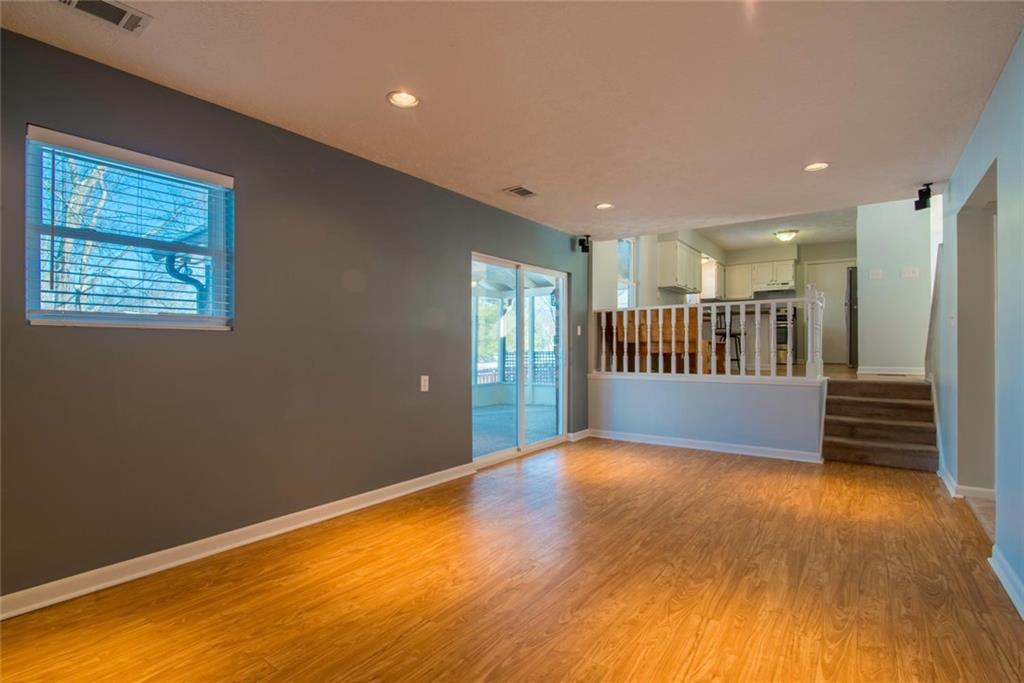 8649 Fox Ridge Lane Indianapolis, IN 46256 - Photo 6 of 26 Gallery Image 6