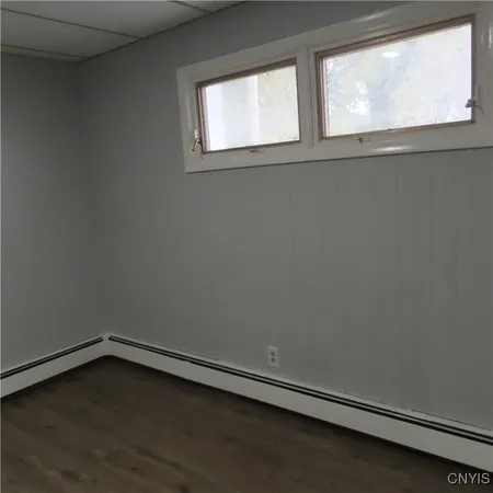 $2,100 | 4449 East Genesee Street, DeWitt, NY 13214