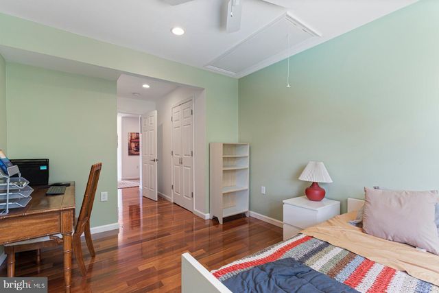 $1,300,000 | 1919 Dundee Road, Rockville, MD 20850