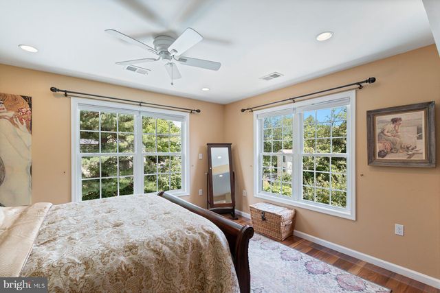 $1,300,000 | 1919 Dundee Road, Rockville, MD 20850