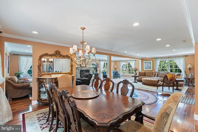 $1,300,000 | 1919 Dundee Road, Rockville, MD 20850